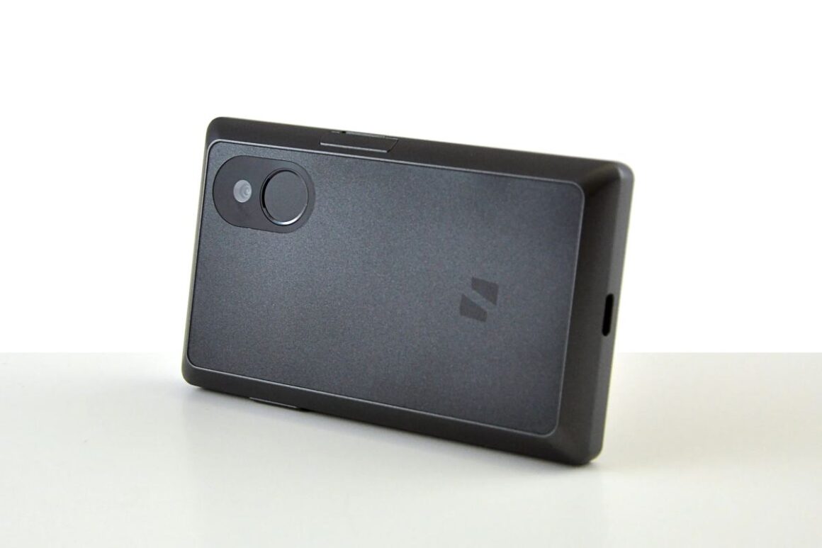 keystone-3-pro-device-back-scaled